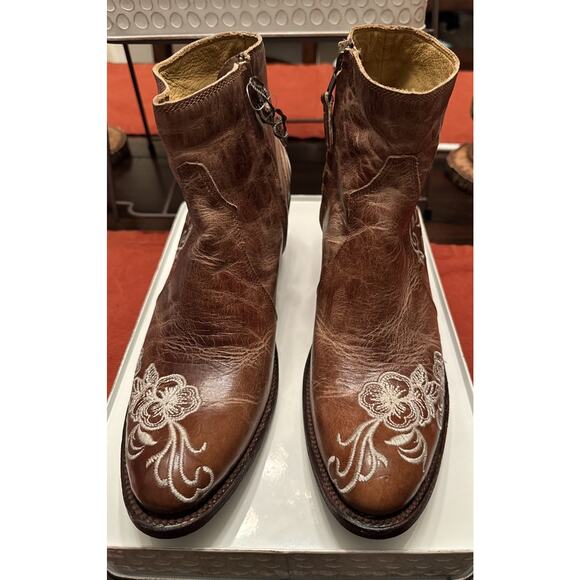 Shyanne Shoes - Shyanne Women's Bryony Booties Brown Leather Floral Embroidery Size 11 NWOT